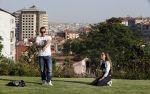 istanbul 22 mei 2013
Wesley Sneijder en zijn vrouw Yolanthe Sneijder Cabau met hun hond voor hun huis in Istanbul
Peter Smulders bv