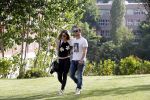 istanbul 22 mei 2013
Wesley Sneijder en zijn vrouw Yolanthe Sneijder Cabau met hun hond voor hun huis in Istanbul
Peter Smulders bv