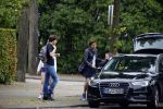 Amsterdam 13 juni 2015
Amanda Beekman haalt haar kinderen op bij ex man Martijn Krabbe.