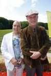 Amsterdam 10 juni 2015
Premiere Apenstreken bij kinderboederij in amsterdamse bos met oa Yvon Jaspers en Kim Lian v d Meij. Arjan Ederveen met partner