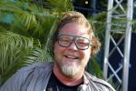 Amsterdam 10 juni 2015
Premiere Jurassic world in pathe arena. Ruud Feltkamp is aanwezig als dj.
Bastiaan v Schaijk