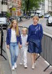 Amsterdam 20 juni 2015
Premiere Code M in het nieuwe de la mar met oa Senna Borsato. Bianca Krijgsman met kinderen