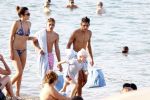 ibiza 5 augustus 2015
Lilly Becker en haar zoon en de zonen van Boris Becker op het strand van Cala Bassa