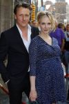 Amsterdam 14 juli 2015  
Premiere de Reunie in Tuschinski met in de hoofdrollen Daan Schuurmans en Thekla Reuten.
Thekla is zwanger en haar vriend Gijs Naber is er ook alsmede de zwangere Bracha v Doesburgh.