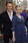 Amsterdam 14 juli 2015  
Premiere de Reunie in Tuschinski met in de hoofdrollen Daan Schuurmans en Thekla Reuten.
Thekla is zwanger en haar vriend Gijs Naber is er ook alsmede de zwangere Bracha v Doesburgh.
