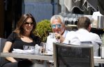 Amsterdam 11 juni 2015
Bram Moszkowicz met zijn vriendin Nienke Hoogervorst op terras in Amsterdam zuid