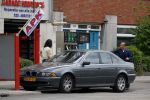 Amsterdam 16 juni 2015 
Caro Emerald gaat tanken met haar auto.
