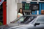 Amsterdam 16 juni 2015 
Caro Emerald gaat tanken met haar auto.