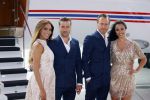 Schiphol OOst 18 juni 2015
Presentatie cast the bodyguard met in de hoofdrollen Romy Monteiro Carolina Dijkhuizen Mark v Eeuwen en Dave Mantel. Albert Verlinde is de producent namens Stage entertainment.
Ze arriveren in het nieuwe prive vliegtuig van John de Mol op schiphol OOst