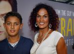 Amsterdam 12 augustus 2015  
Premiere Trainreck in Tuschinski. Chimene v Oosterhout met zoon