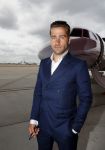 Schiphol OOst 18 juni 2015
Presentatie cast the bodyguard met in de hoofdrollen Romy Monteiro Carolina Dijkhuizen Mark v Eeuwen en Dave Mantel. Albert Verlinde is de producent namens Stage entertainment.
Ze arriveren in het nieuwe prive vliegtuig van John de Mol op schiphol OOst