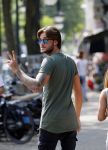 Amsterdam 17 juli 2015
Dave Roelvink met een dame waarvan Dave zegt dat het zijn manager is.