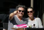 Amsterdam 29 juni 2015 
Dirk Zeelenberg met zijn vrouw Suus op terras