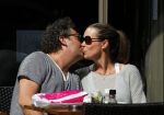 Amsterdam 29 juni 2015 
Dirk Zeelenberg met zijn vrouw Suus op terras