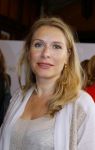 Amsterdam 14 juli 2015  
Premiere de Reunie in Tuschinski met in de hoofdrollen Daan Schuurmans en Thekla Reuten.
Thekla is zwanger en haar vriend Gijs Naber is er ook alsmede de zwangere Bracha v Doesburgh.
Elle v Rijn
