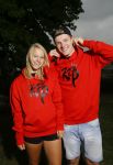 Bunnik 12 juli 2015
Enzo Knol en Dee v d Zeeuw met hun kleding.