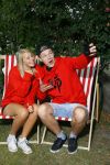 Bunnik 12 juli 2015
Enzo Knol en Dee v d Zeeuw met hun kleding.