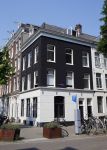 Amsterdam 2 juli 2015
Katja Schuurman met haar nieuwe vriend Freek v Noortwijk bij het restaurant waar hij werkt.