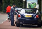 Amsterdam 14 juni 2015
Gerard Spong met zijn hondje in zijn nieuwe Bentley