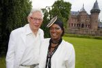 Haarzuilens 17 juni 2015
Haringparty op kasteel de Haar. Gerda Havertong met man