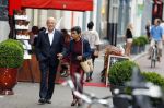 Den Haag 16 juli 2015
Verjaardagsfeestje Frits Huffnagel in Den Haag. Gerrit Zalm met vrouw