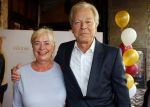 Amsterdam 14 juli 2015  
Premiere de Reunie in Tuschinski met in de hoofdrollen Daan Schuurmans en Thekla Reuten.
Thekla is zwanger en haar vriend Gijs Naber is er ook alsmede de zwangere Bracha v Doesburgh.
Gijs v d Westelaken met vrouw