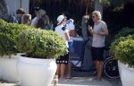 ibiza 24 juli 2015
Marco Borsato met Leontine Luca (met vriendin) Jada en Senna op vakantie.
Ze gingen lunchen met John Ewbank en zijn vriendin Kelly Weekers.