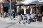 Amsterdam 8 juli 2015  
Johnny Heitinga en Charlotte en slager Evert Blauendraat in amsterdam zuid