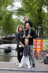 Amsterdam 12 juli 2015
Johnny en Charlotte Sophie Heitinga met hun kinderen Jezebel en Lennox in Amsterdam