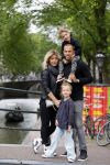 Amsterdam 12 juli 2015
Johnny en Charlotte Sophie Heitinga met hun kinderen Jezebel en Lennox in Amsterdam