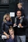 Amsterdam 12 juli 2015
Johnny en Charlotte Sophie Heitinga met hun kinderen Jezebel en Lennox in Amsterdam