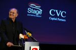 Amsterdam 19 juni 2015
Joop v d Ende geeft persconferentie dat hij 60% van Stage entertainment heeft verkocht aan CVC Capital. Jannine v d Ende is natuurlijk aanwezig.