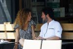 Amsterdam 2 juli 2015
Katja Schuurman met haar nieuwe vriend Freek v Noortwijk bij het restaurant waar hij werkt.