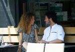 Amsterdam 2 juli 2015
Katja Schuurman met haar nieuwe vriend Freek v Noortwijk bij het restaurant waar hij werkt.