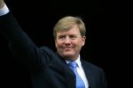 Amsterdam 16 juni 2015
Prinses Beatrix en Koning Willem Alexander arriveren bij het paleis op de dam.