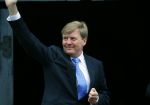 Amsterdam 16 juni 2015
Prinses Beatrix en Koning Willem Alexander arriveren bij het paleis op de dam.