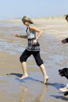 Wassenaar 10 juli 2015
Fotouurtje met Koningin Maxima Koning Willem Alexander en de prinsesjes Amalia Alexia en Ariane op het strand van Wassenaar.
