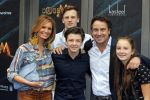 Amsterdam 20 juni 2015
Premiere Code M in het nieuwe de la mar met oa Senna Borsato.
Marco Leontine Luca en Jada Borsato met hun vriendjes en vriendinnetjes