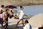 ibiza 5 augustus 2015
Lilly Becker en haar zoon en de zonen van Boris Becker op het strand van Cala Bassa