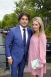 Amsterdam 20 juni 2015 
Trouwen Kimberley Klaver en Bas Schothorst in de Duif in Amsterdam. Liza Sips met vriend  Ralph Mannheim