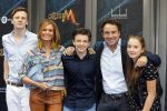 Amsterdam 20 juni 2015
Premiere Code M in het nieuwe de la mar met oa Senna Borsato.
Marco Leontine Luca en Jada Borsato met hun vriendjes en vriendinnetjes