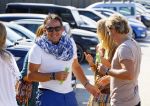 ibiza 24 juli 2015
Marco Borsato met Leontine Luca (met vriendin) Jada en Senna op vakantie.
Ze gingen lunchen met John Ewbank en zijn vriendin Kelly Weekers.