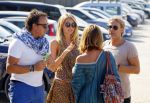 ibiza 24 juli 2015
Marco Borsato met Leontine Luca (met vriendin) Jada en Senna op vakantie.
Ze gingen lunchen met John Ewbank en zijn vriendin Kelly Weekers.