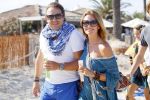 ibiza 24 juli 2015
Marco Borsato met Leontine Luca (met vriendin) Jada en Senna op vakantie.
Ze gingen lunchen met John Ewbank en zijn vriendin Kelly Weekers.