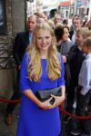 Amsterdam 14 juli 2015  
Premiere de Reunie in Tuschinski met in de hoofdrollen Daan Schuurmans en Thekla Reuten.
Thekla is zwanger en haar vriend Gijs Naber is er ook alsmede de zwangere Bracha v Doesburgh. Marie-Mae v Zuilen