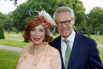 Haarzuilens 17 juni 2015
Haringparty op kasteel de Haar. Marijke Helwegen met man