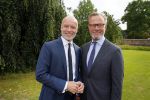 Haarzuilens 17 juni 2015
Haringparty op kasteel de Haar. Mart Visser met Partner Jop