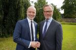Haarzuilens 17 juni 2015
Haringparty op kasteel de Haar. Mart Visser met Partner Jop