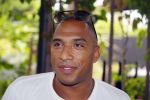 ibiza 7 augustus 2015
Maurice Mobetie (Momo) de ex vriend van Sylvie Meis wordt geintervieuwd voor het duitse blad Gala in zijn club Cavalli ibiza