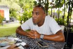 ibiza 7 augustus 2015
Maurice Mobetie (Momo) de ex vriend van Sylvie Meis wordt geintervieuwd voor het duitse blad Gala in zijn club Cavalli ibiza